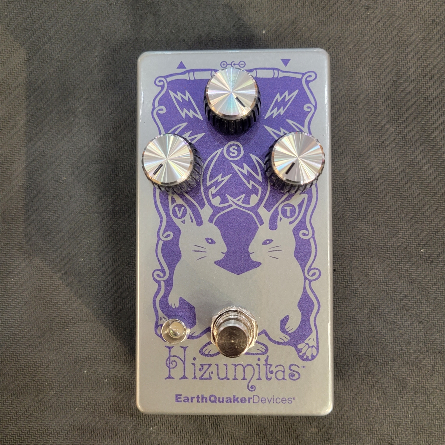 Instrumental Music - Earthquaker Devices Hizumitas Fuzz