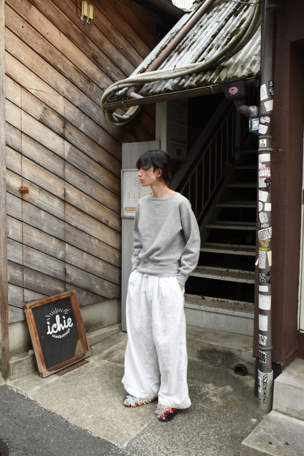 50's front V gusset sweat shirt