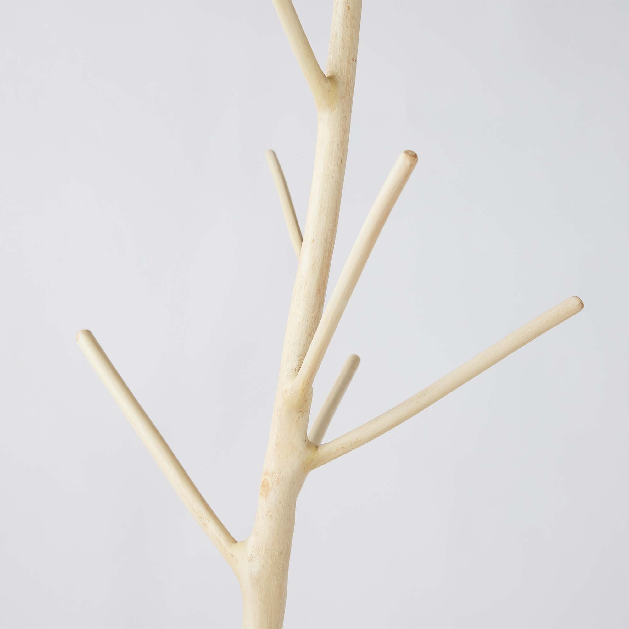 Wooden Coat Tree｜インテリアアクセサリ｜IDEE SHOP Online