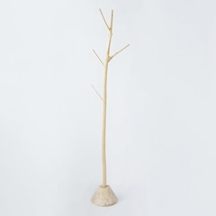 Wooden Coat Tree｜インテリアアクセサリ｜IDEE SHOP Online