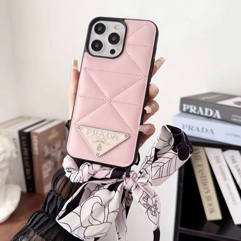 PRADA☆ピンク iPhoneケース☆iPhone15 サフィアーノレザー PRADA