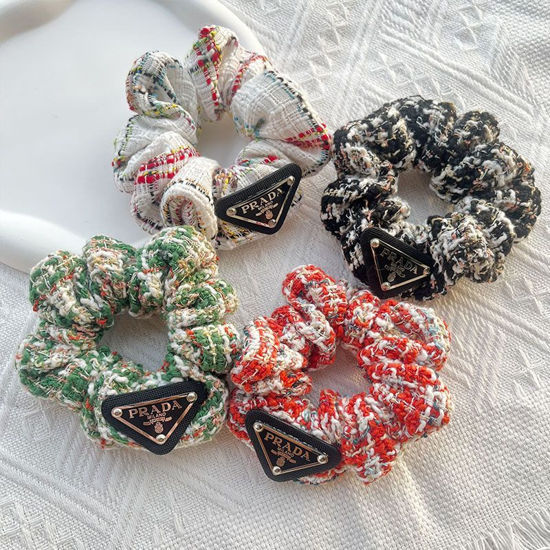 プラダ シュシュ ヘアアクセサリー ヘアバンド お洒落 ファション 女性