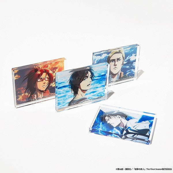 進撃の巨人Re:lightingアクリルブロック 【エルヴィン】 – IG Port