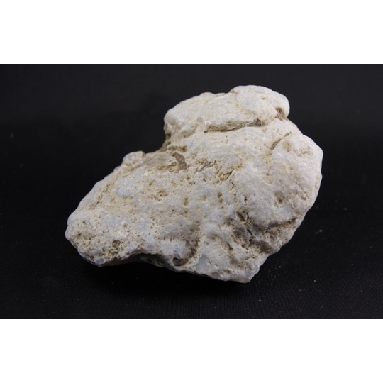 北海道産 花石瑪瑙原石1．3kg 天然石販売 名取貴石 天然石原石鉱物