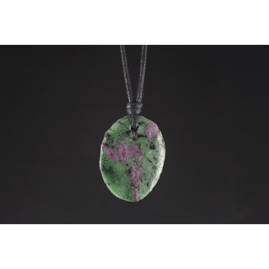 天然石ルビーインゾイサイトペンダント オリジナルペンダント販売