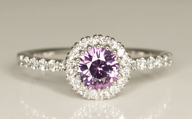 パープルサファイヤ(パープル・サファイア) 0.61ct Pt900(プラチナ900