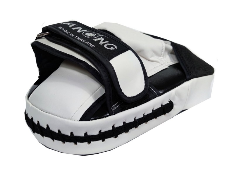 Kanong ボクシング パンチングミット : 黒大) | ムエタイ 用品