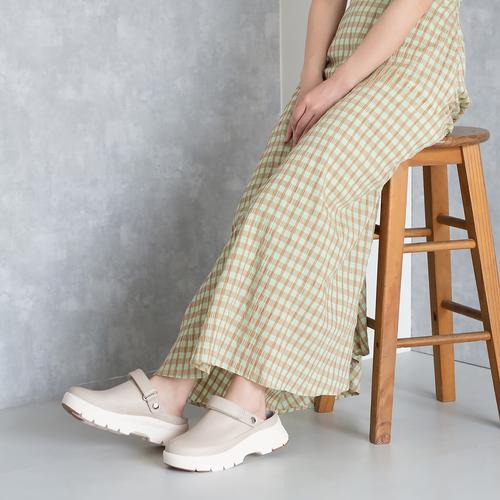 2WAYベルト付きクロッグサボミュールシューズ(M ベージュスエード