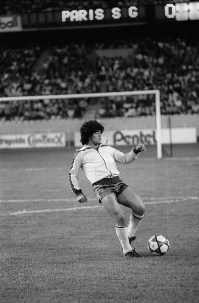 地元アルゼンチンのボカ・ジュニアーズ時代…：ディエゴ・マラドーナ氏