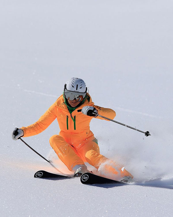 BOGNER ボグナーの紹介ページ- BRAND LIST - 株式会社スキーショップジロー