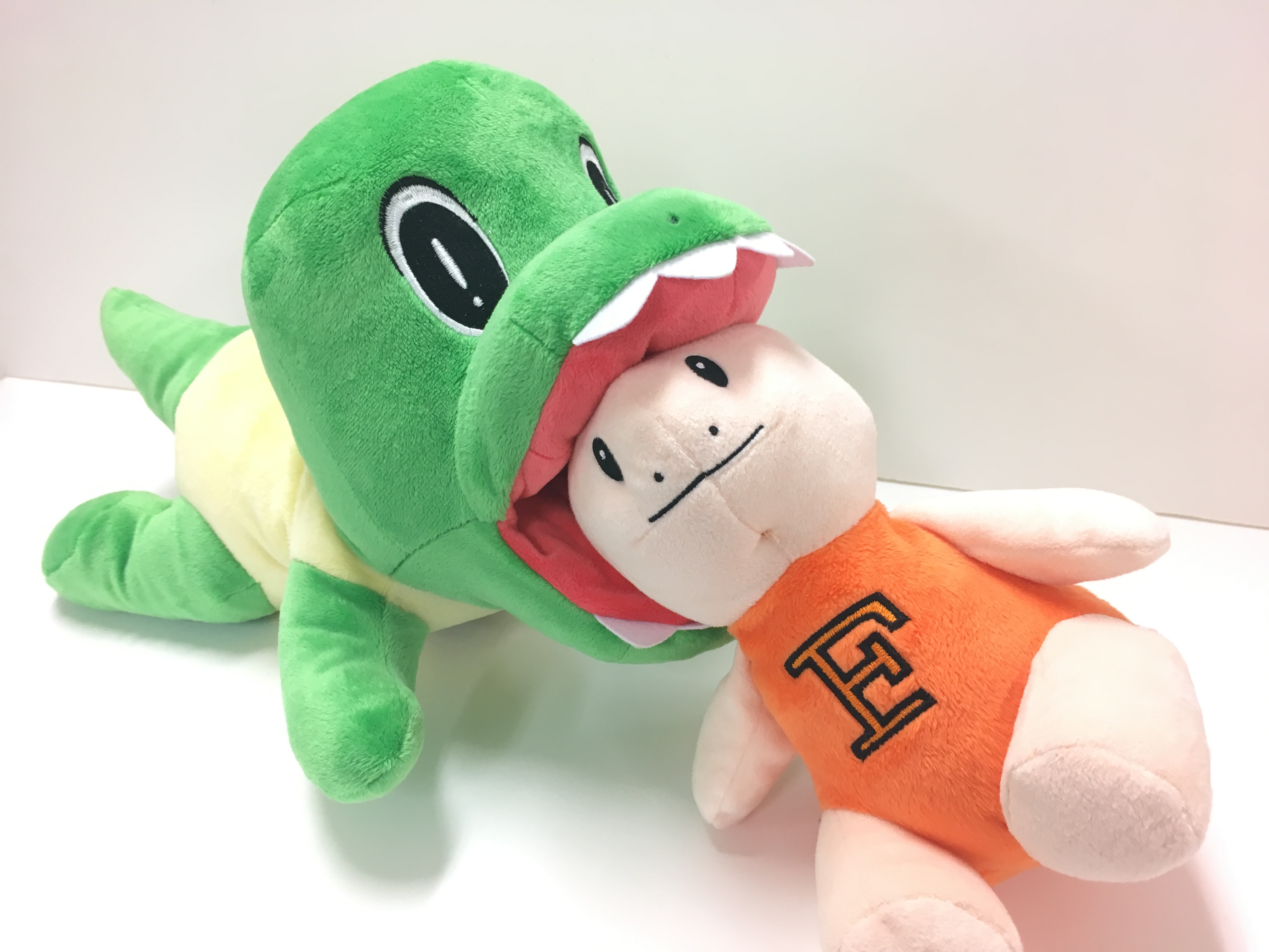 かみつきラプトくん」ぬいぐるみ発売開始！ | お知らせ | ジュラチック