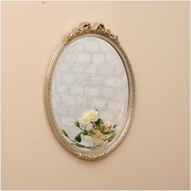 イタリア直輸入 かわいい木製オーバルウォールミラー アンティーク