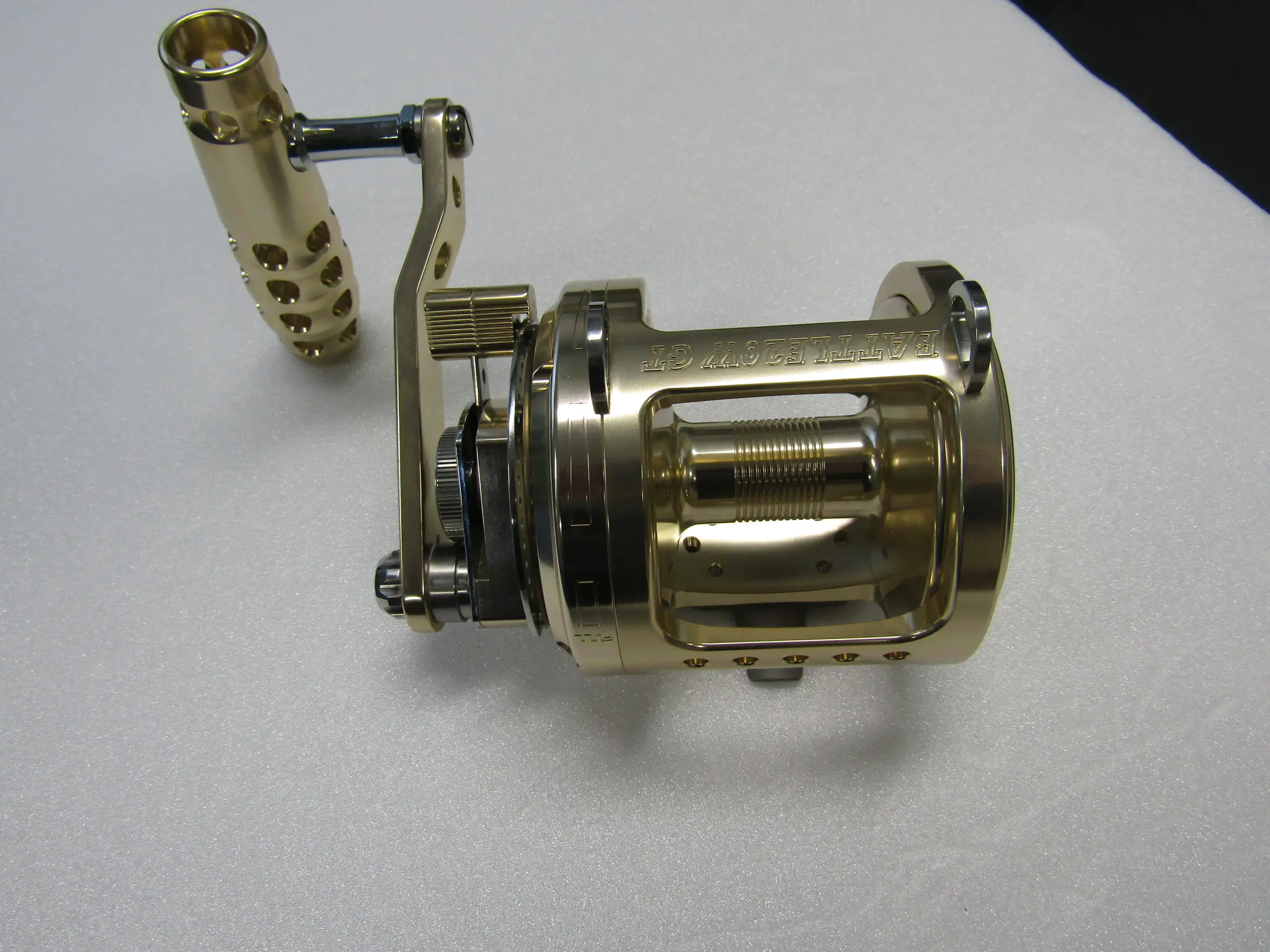 アリゲーターバトル20GTワイドゴールド - 187,000円 : 海釣り、船釣り