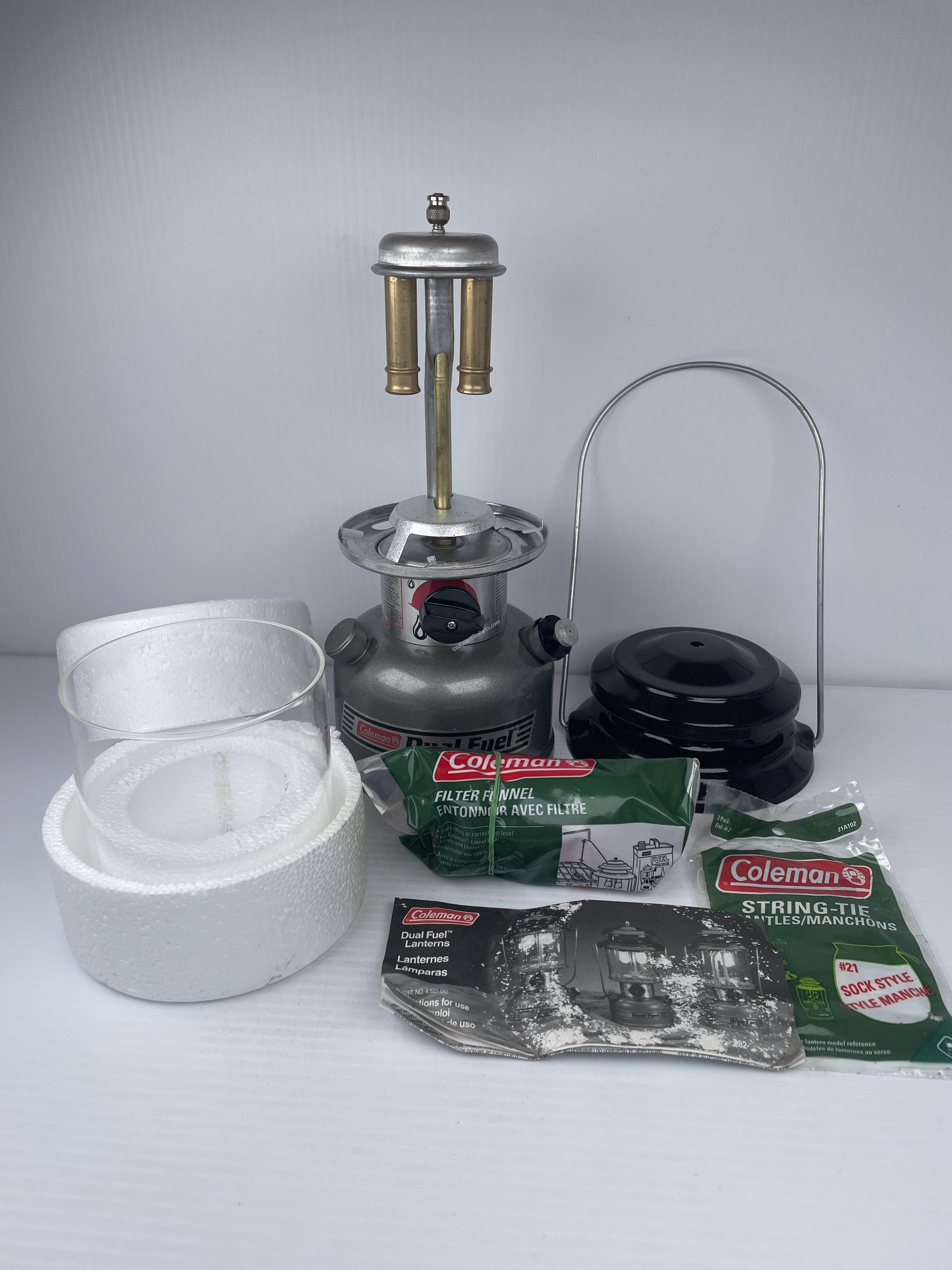 Coleman Dual Fuel, 285A Coleman 286A 計3台 Coleman Dual Fuel, 285A Coleman 286A 計3台 - ライト・ランタン