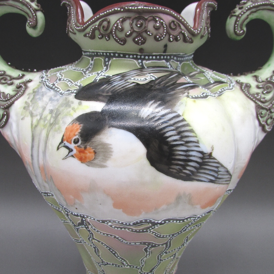 オールドノリタケ 盛上燕文筋肉人型花瓶 - 敬誠アート [ 公式 ]