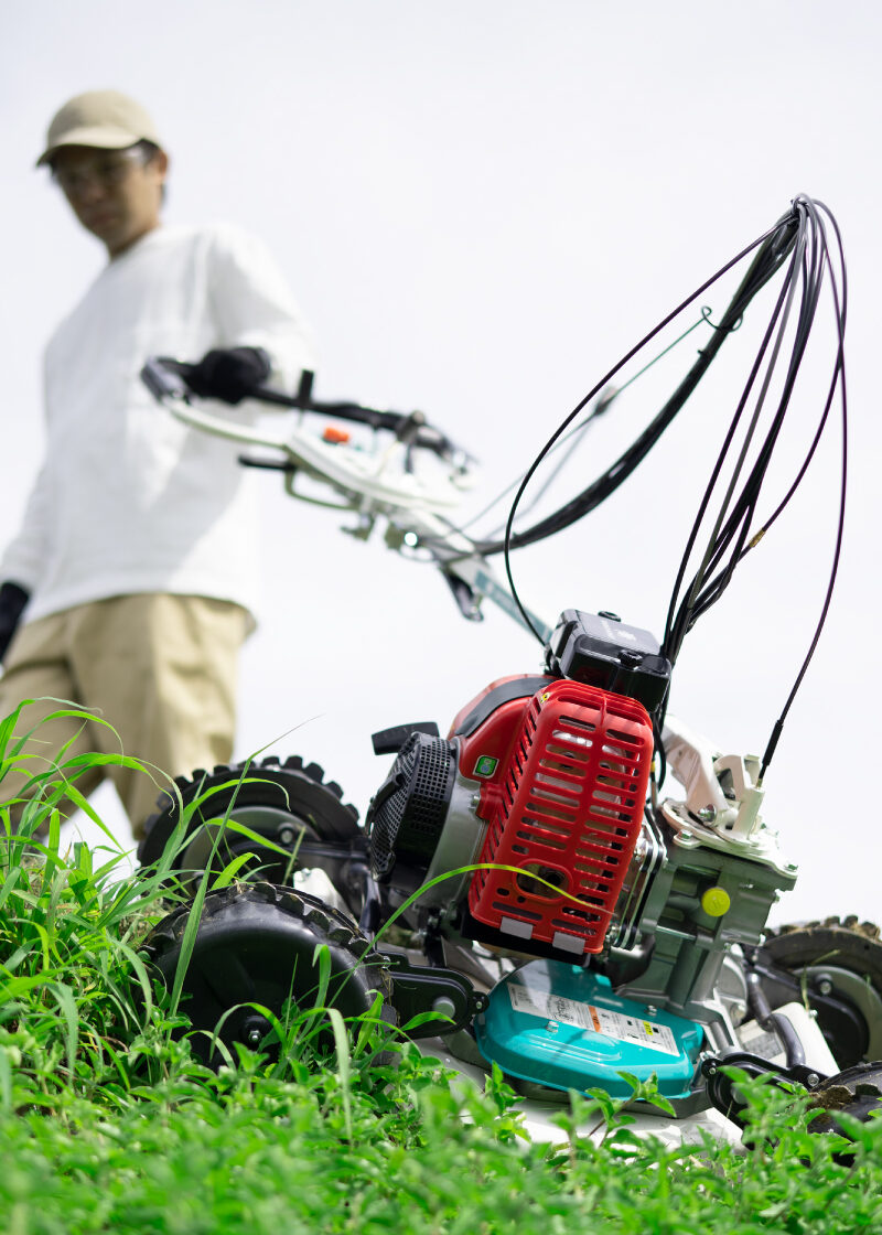 スパイダーモアー SPIDER MOWER | 草刈機 | 製品一覧 | 株式会社