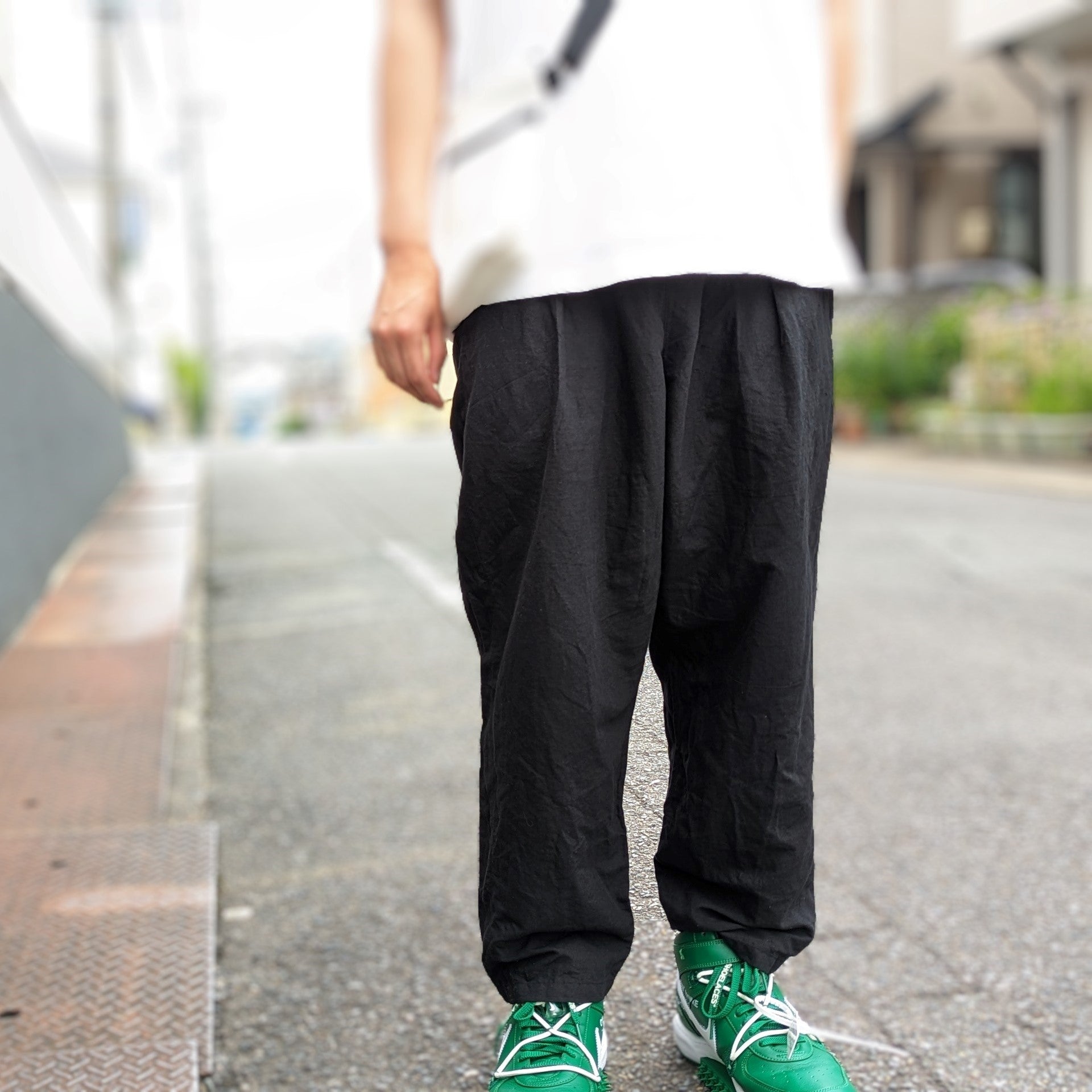 OSOCU＞知多木綿 ヘンプコットン 黒染め バルーンパンツ 名古屋黒紋付