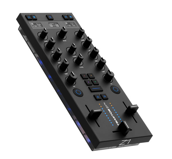 DJ機材 2 x Denon SC3900 + TRAKTOR Z2, F1, X1 DJ機材 2 x Denon