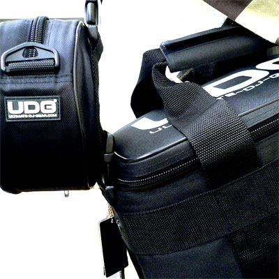 約50枚のレコード収納可能！】 UDG/レコードバッグ/U9500 StarterBag