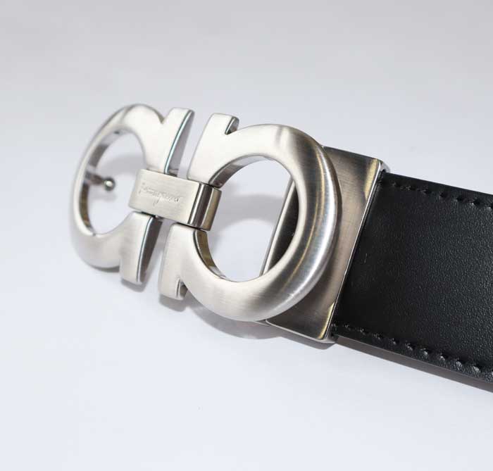 サルヴァトーレ フェラガモ リバーシブル レザーベルト シルバー