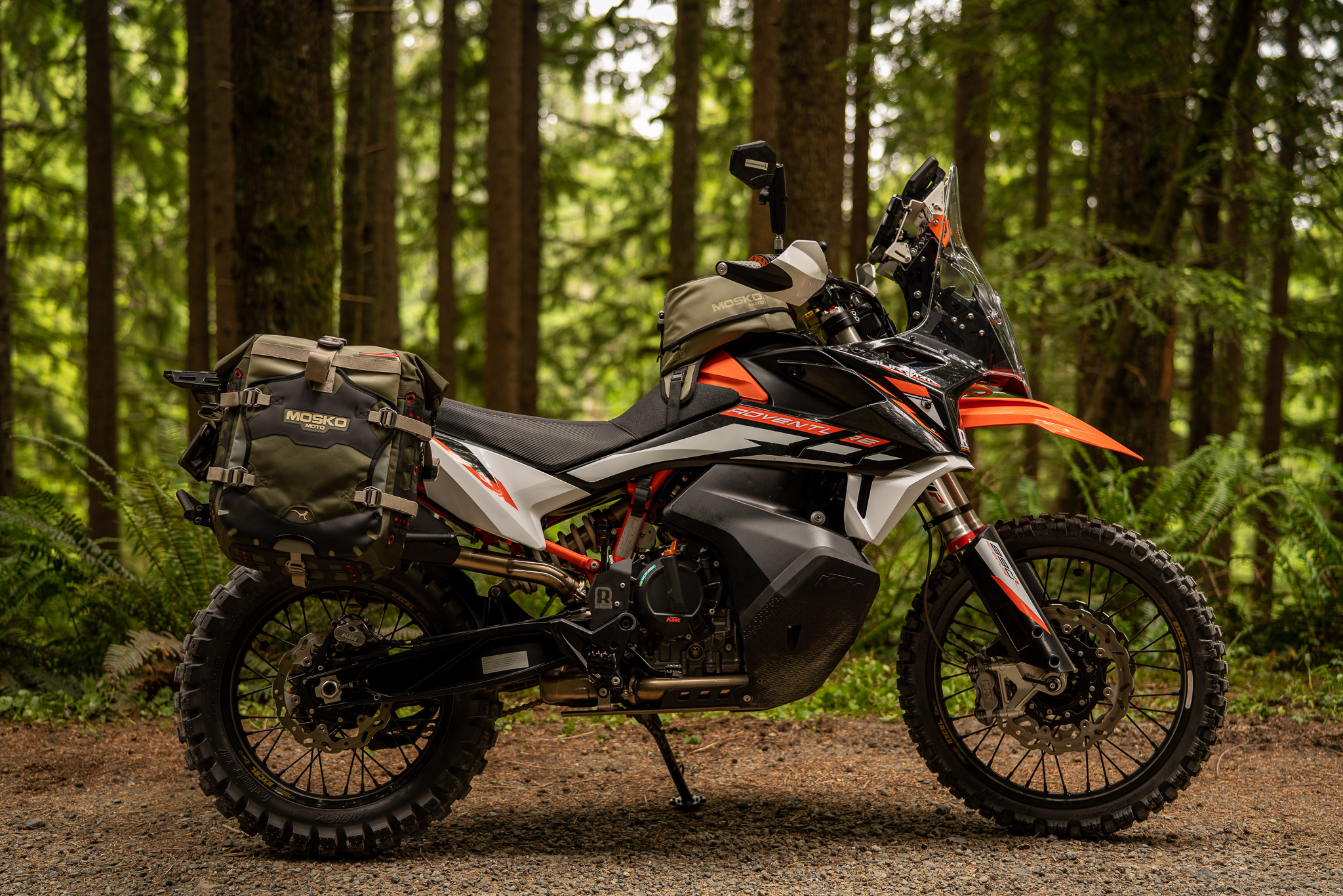 Luggage: Mosko Moto Overland Expo