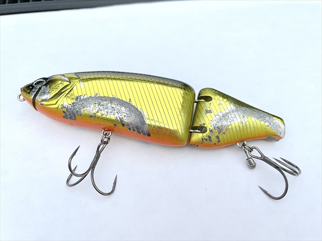 フィッシングを中心としたミックスカルチャー誌、フリーマガジン Low