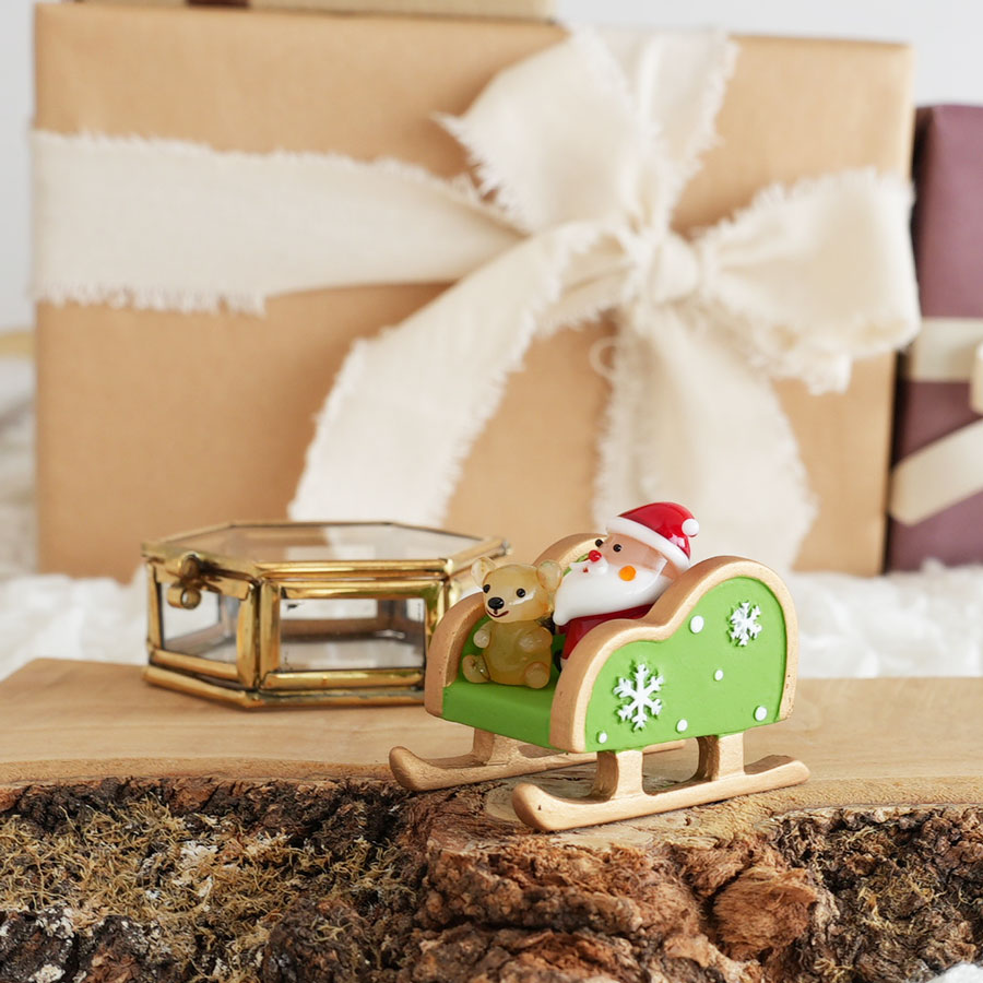 The Joy Luck Club】サンタさんベアと一緒 くまちゃん 20mm ガラス製