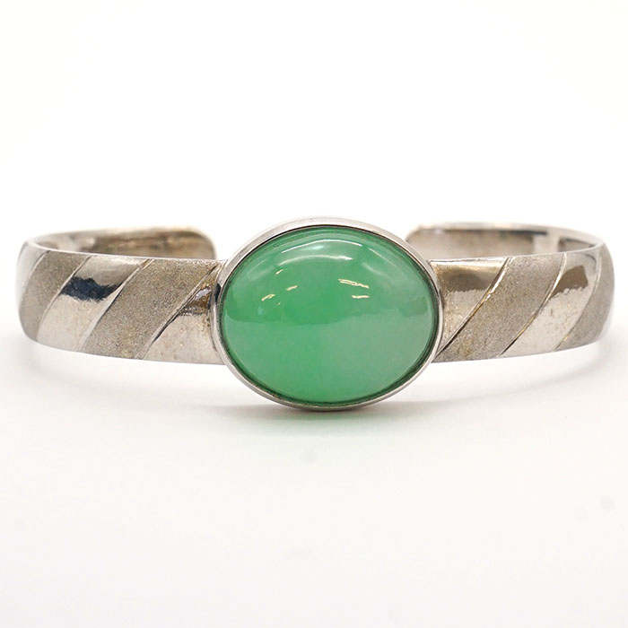 良質翡翠 熟練職人 国内加工 伝統 家宝 長寿 健康 Jade Jadeite ひすい