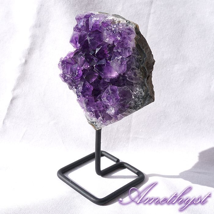 2月の誕生石 愛の守護石 恋愛成就 インスピレーション 希望 お守り