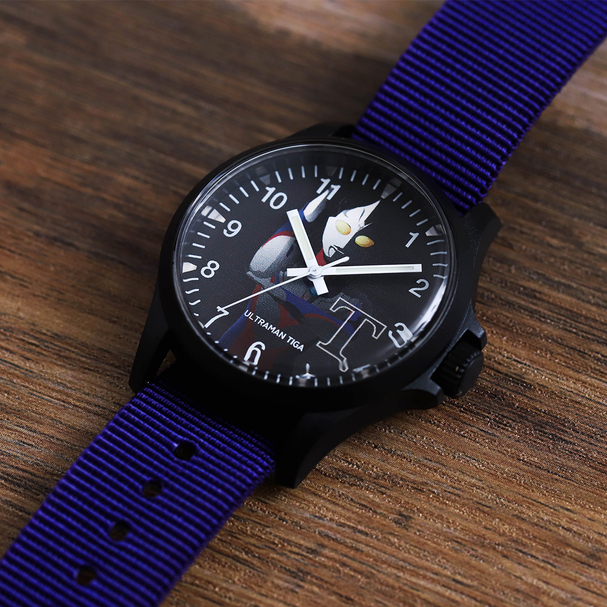 カジュアルウォッチ ウルトラマンティガ 47927 《ウルトラマンSHOP限定