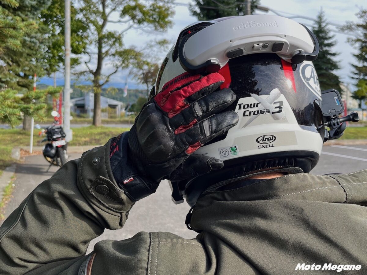 売り切れ続出のヘルメットスピーカー！？「addSound」の取り付けと
