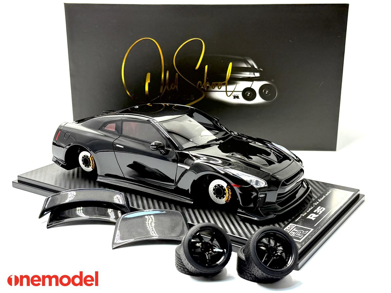 One Model 1:18 Nissan GT-R R35 Custom Edition in Glossy Black
