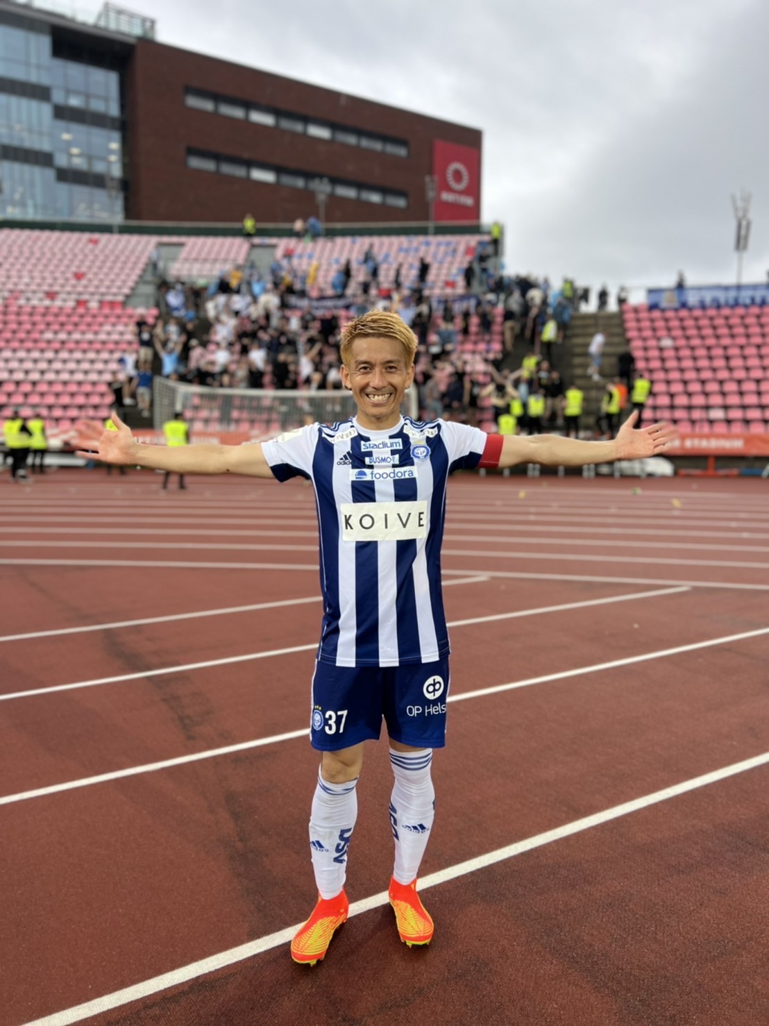 HJK ユニフォーム“2022年は僕だけ違うんです” – MOI SAUNA (モイサウナ