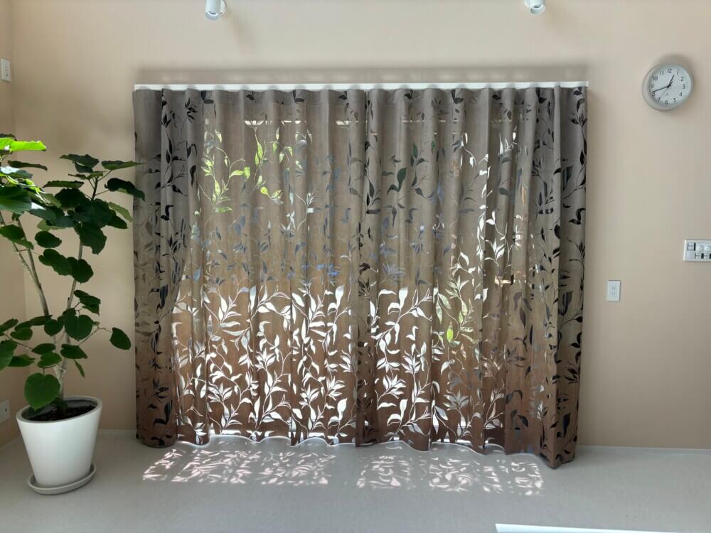 シダ ＜元値7万円＞美品/モンルーベジャパン〜カーテン〜 2枚セット