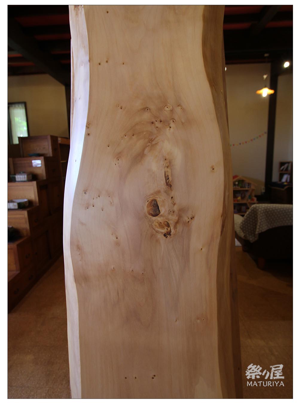 神奈川県 海老名店展示 栓（せん）材 一枚板 テーブル用天板 セール