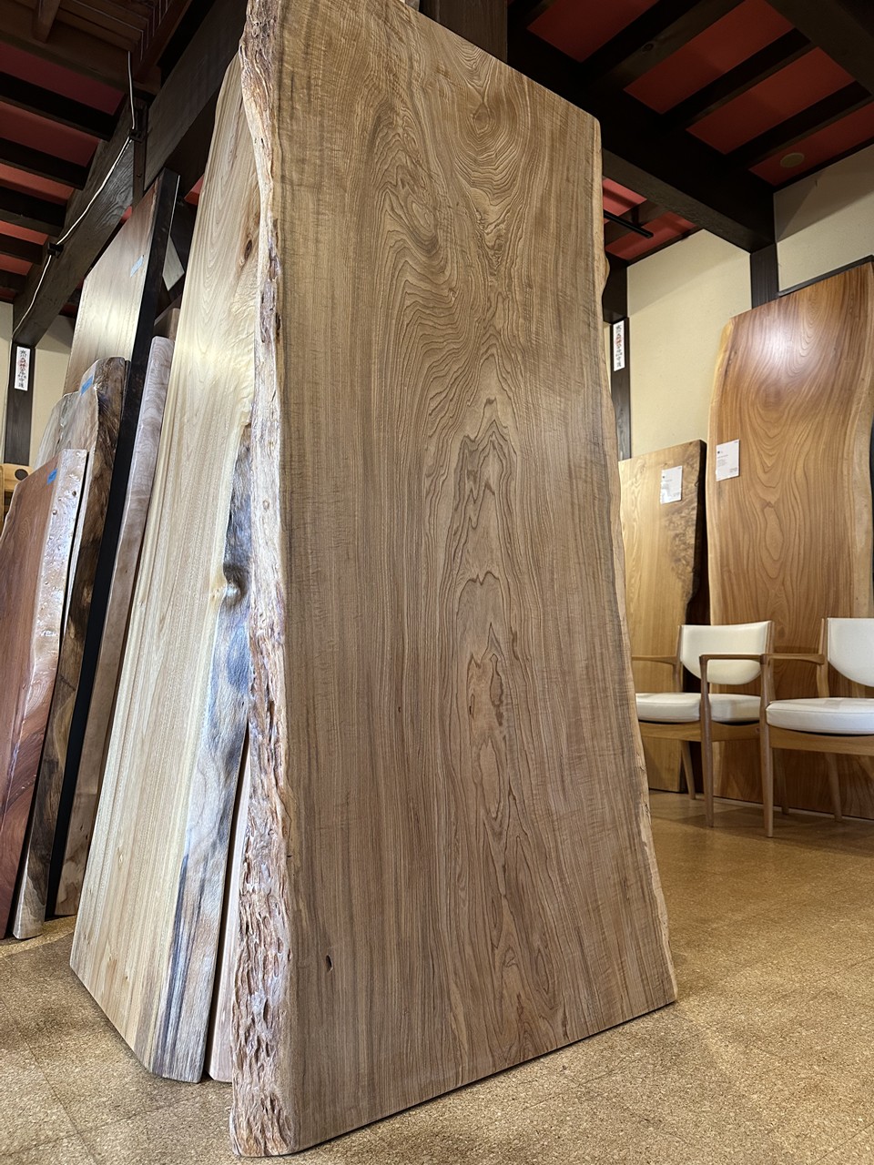 神奈川県 海老名店展示 栓（せん）材 一枚板 テーブル用天板 セール