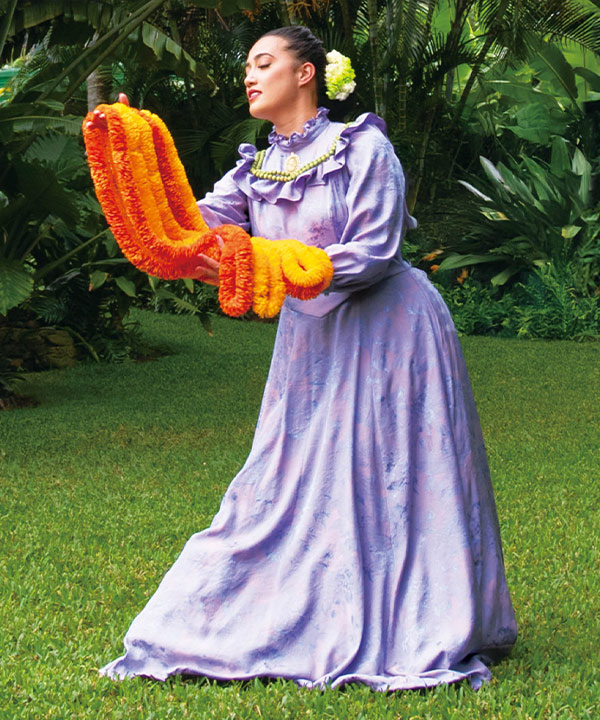 マウナロア【Maunaloa】|フラダンス衣装の専門店|セットインドレス