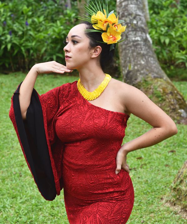 マウナロア【Maunaloa】|フラダンス衣装の専門店|マーメイドシェルレイ