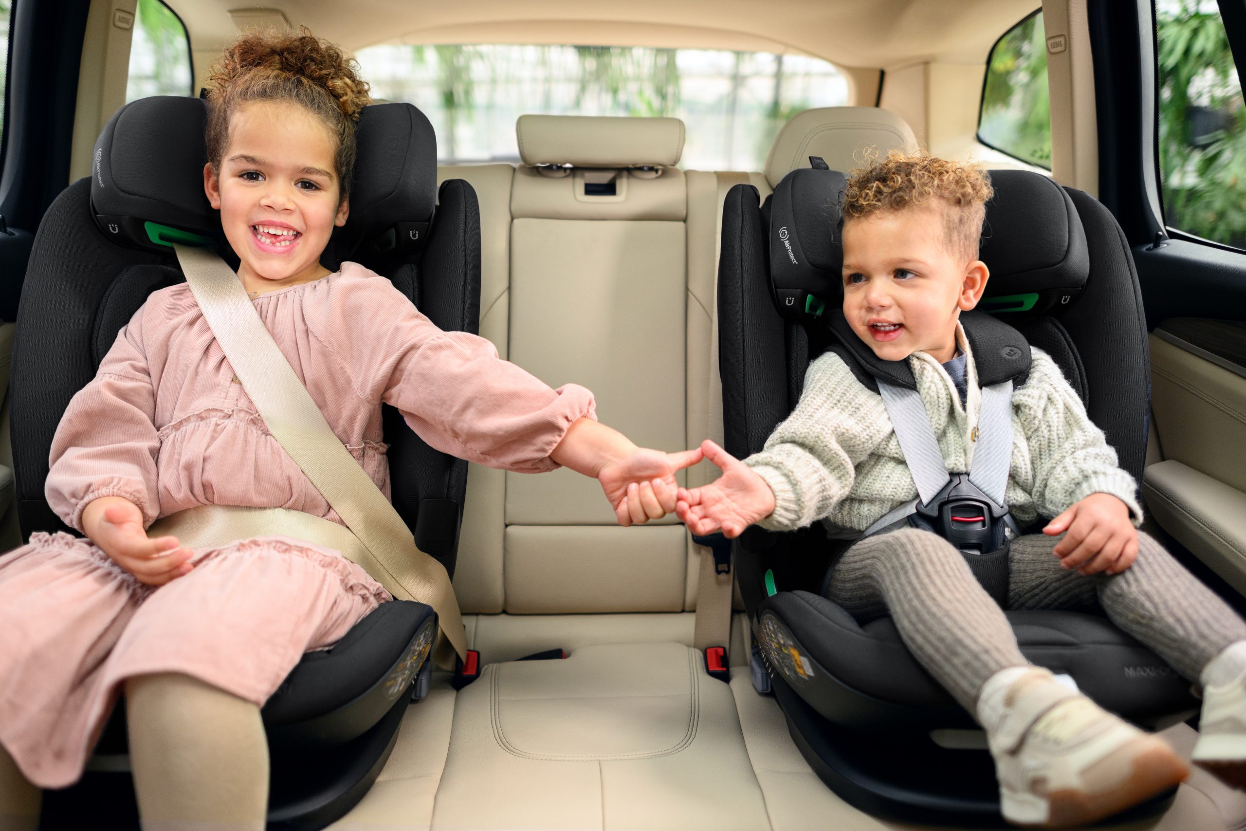 チャイルドシートのMAXI-COSI（マキシコシ）