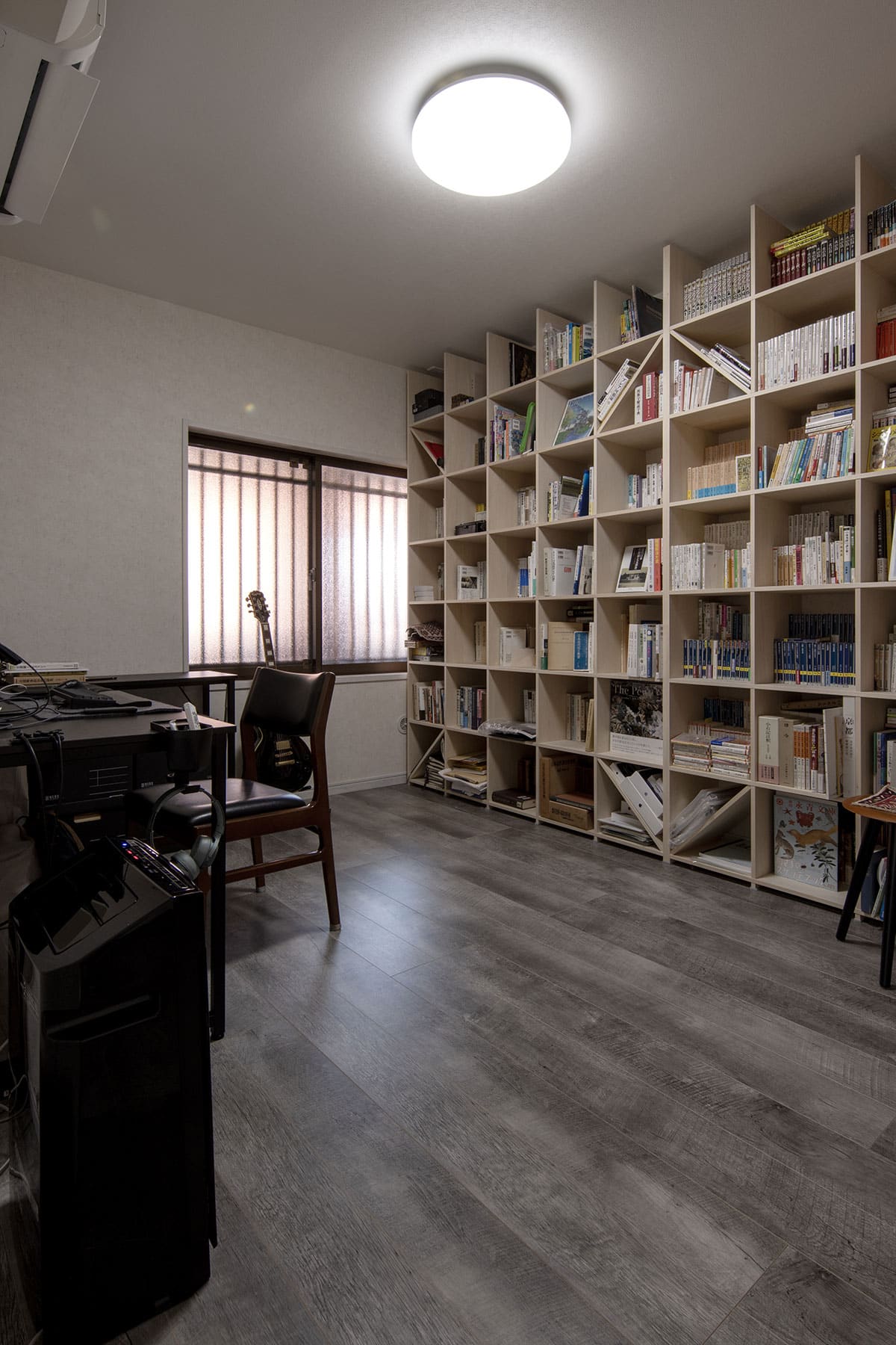 タワー型本棚 スリム本棚|本棚の通販はマルゲリータ