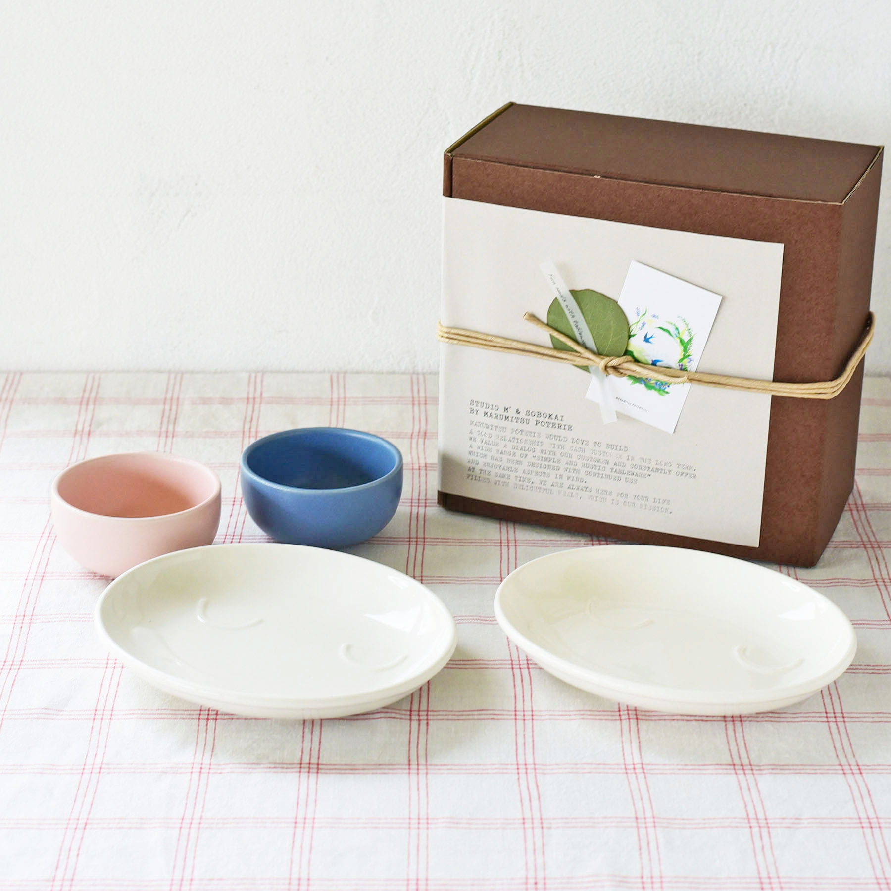 ギフトセット :: 出産 :: 子ども用オーバルプレートとボウルのペア