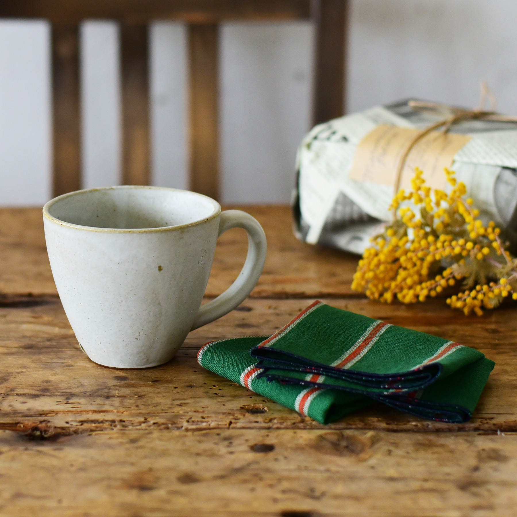 ギフトセット :: ノマド(ハンカチ)×マウンテンマグラウンド(白)-MP