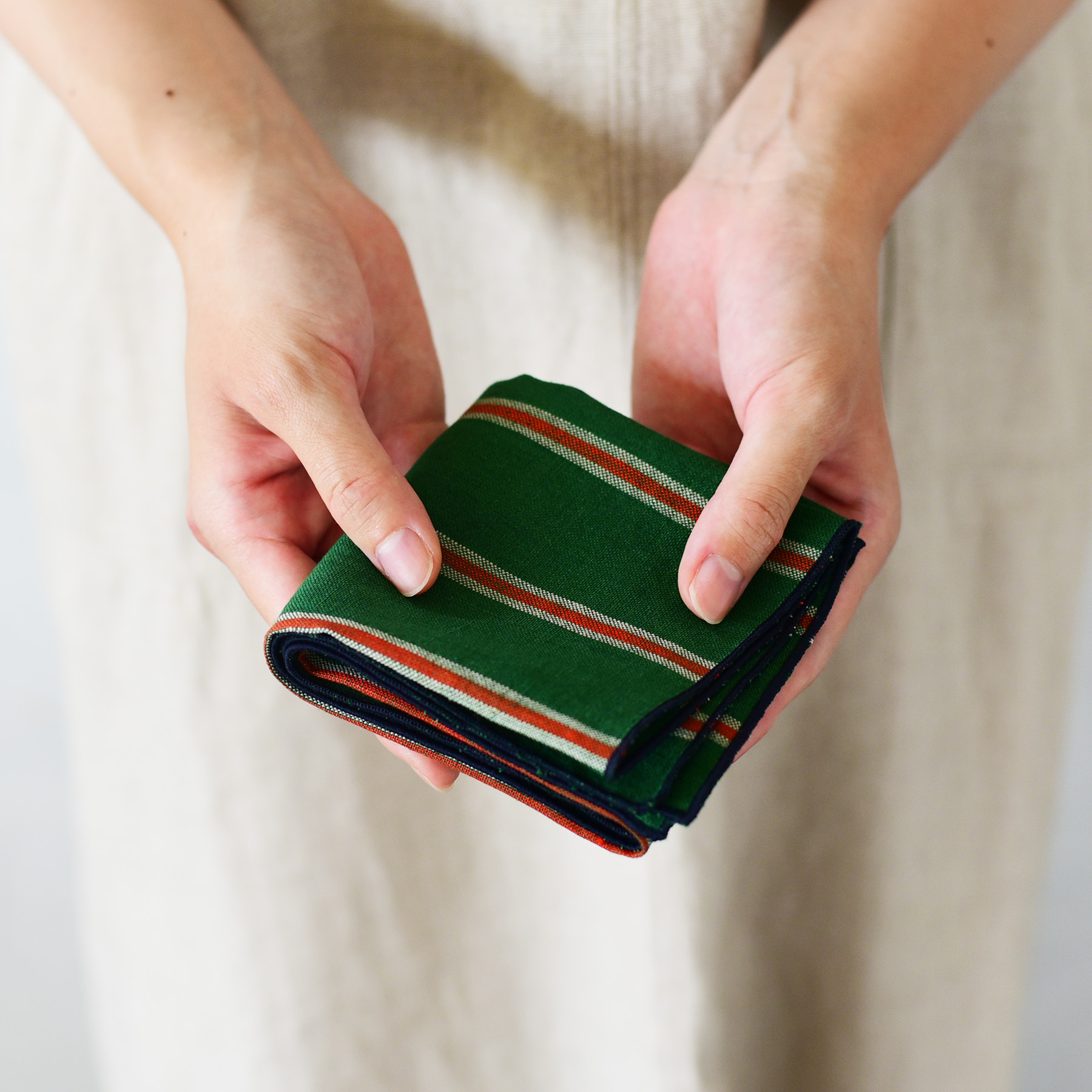 ギフトセット :: ノマド(ハンカチ)×マウンテンマグラウンド(白)-MP