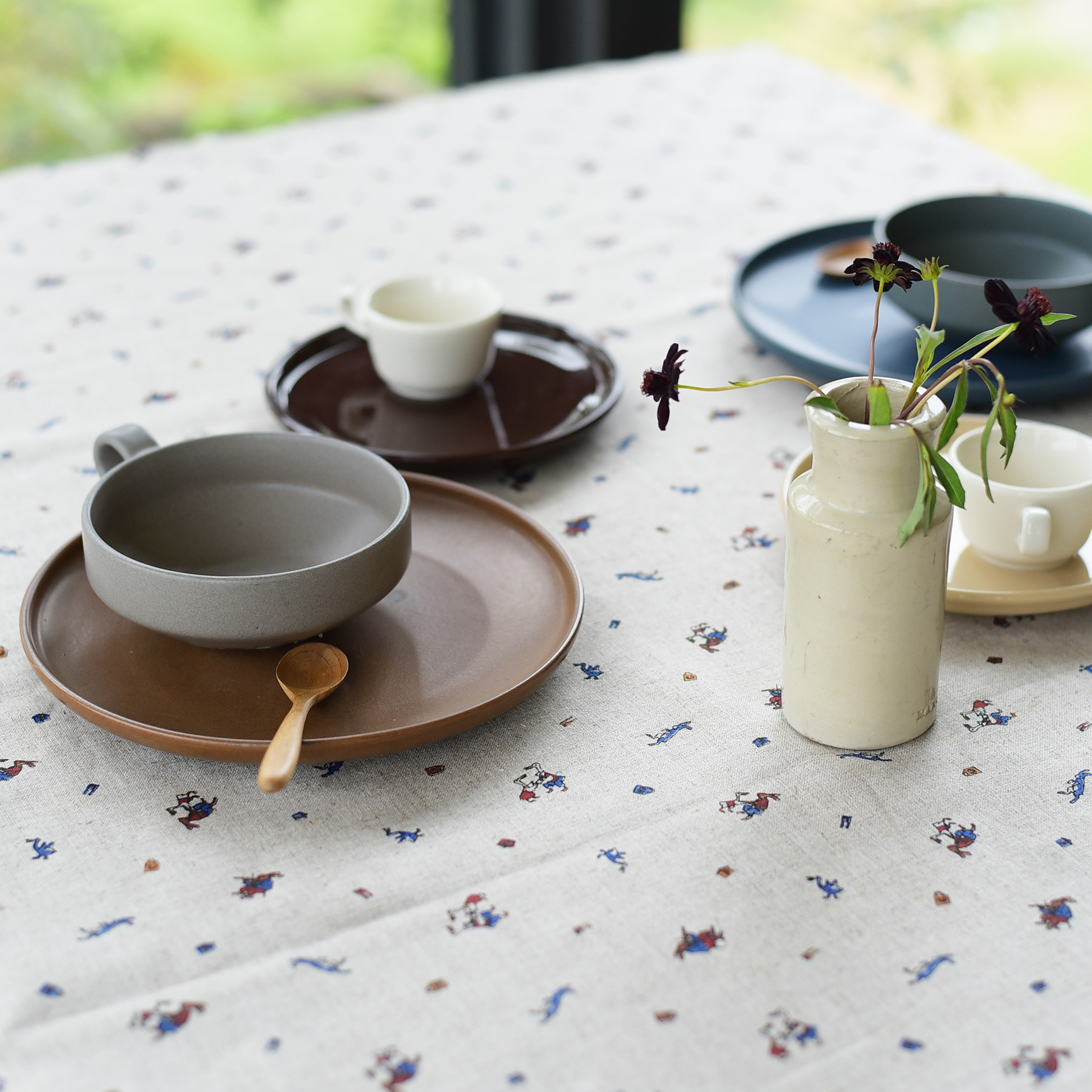 キッチンリネン :: テーブルクロス :: エコール(生成) テーブルクロス