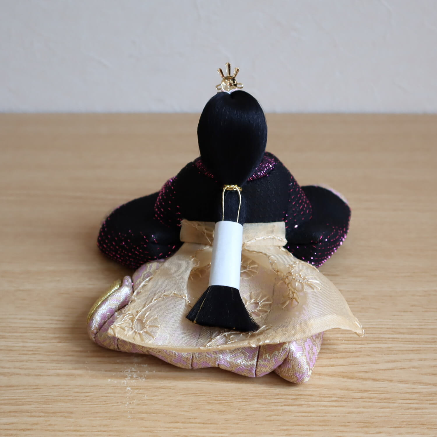 柿沼東光作 優花雛(色反射)国産杉製月飾台(大) 増村人形店 10001979