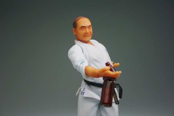 超像革命外伝 大山倍達フルアクションフィギュア｜メディコス