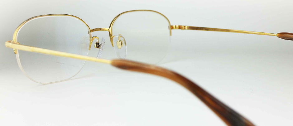 金のメガネ/正規販売店全国対応JR大府駅前メガネMURATA(村田)1961年創業
