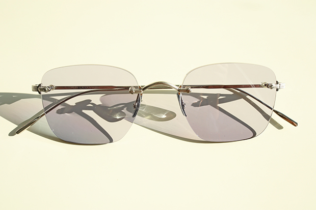 OLIVER PEOPLES（オリバーピープルズ） Finne フチなしサングラス 中原