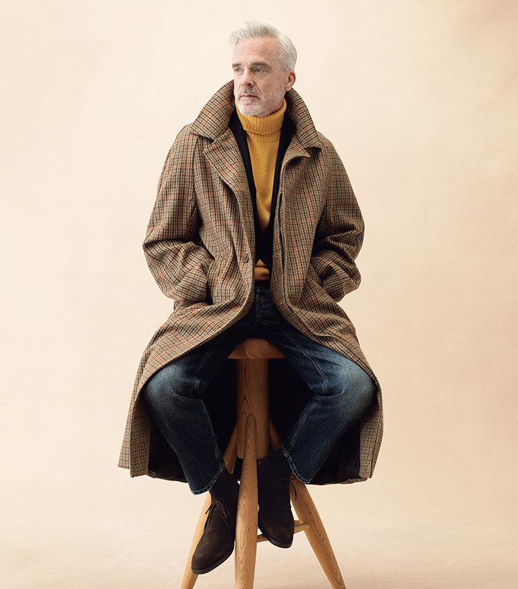 ツイード生地でオーセンティックな印象を醸し出すウールバルカラー