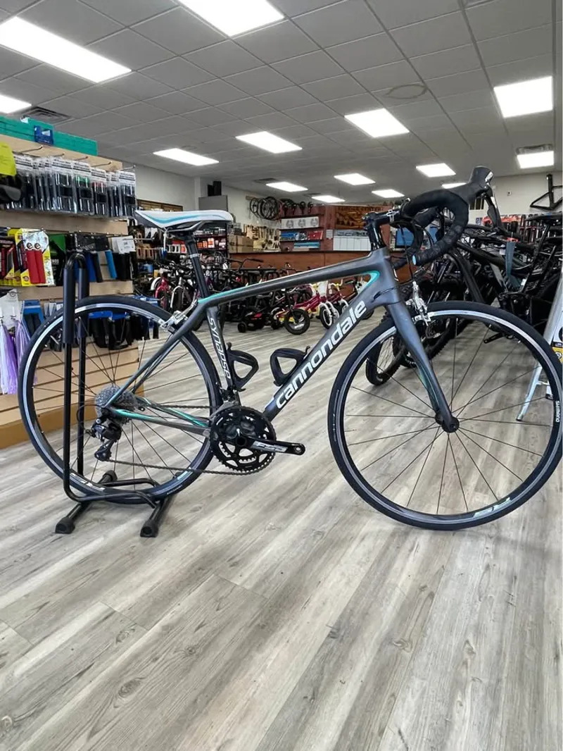Cannondale Synapse size 51 Carbon Road bike
